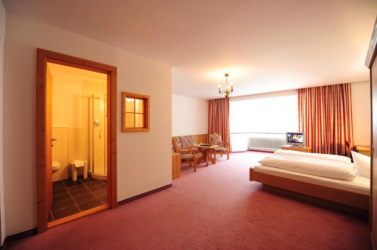 Hotel Krone Матрай-на-Бреннере Экстерьер фото